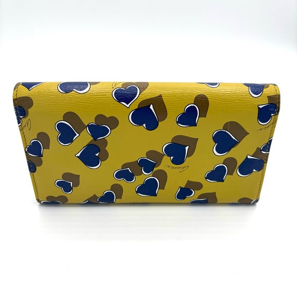 Gucci Yellow Heart Print Wallet - Picture 3 of 11